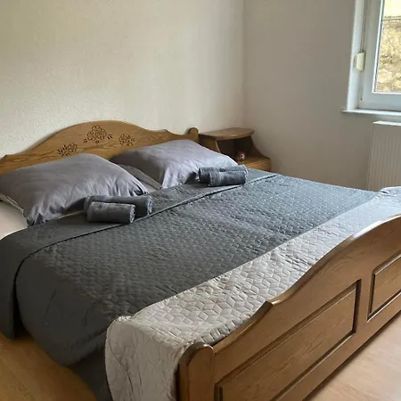 Apartman Miki 公寓 Teslić